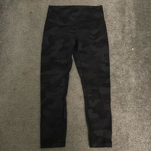 Super comfy and cute black camo size 8 lululemon leggings
